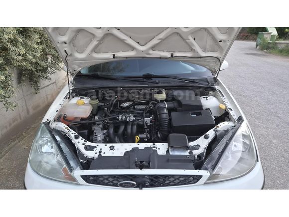 Sahibinden Ford Focus 1.6 Collection 2004 Model  220.000 km Beyaz