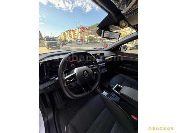 HATASIZ AMBALAJLARI ÜSTÜMDE Sahibinden Renault Megane E-Tech I