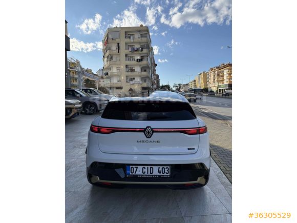 HATASIZ AMBALAJLARI ÜSTÜMDE Sahibinden Renault Megane E-Tech I