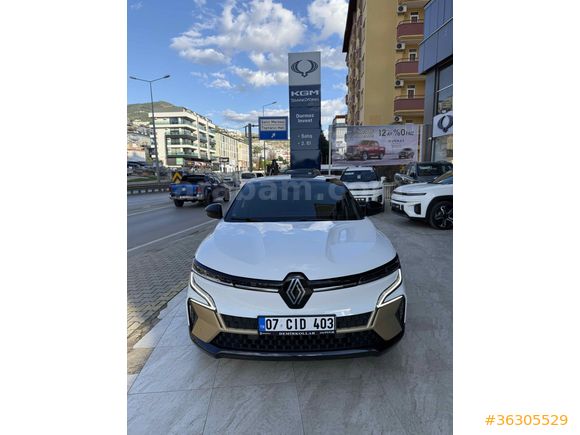 HATASIZ AMBALAJLARI ÜSTÜMDE Sahibinden Renault Megane E-Tech I