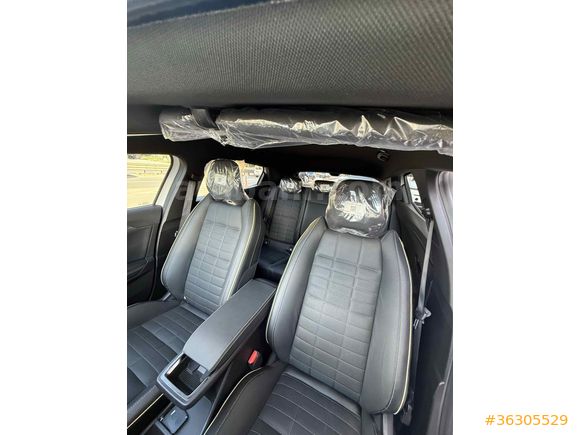 HATASIZ AMBALAJLARI ÜSTÜMDE Sahibinden Renault Megane E-Tech I
