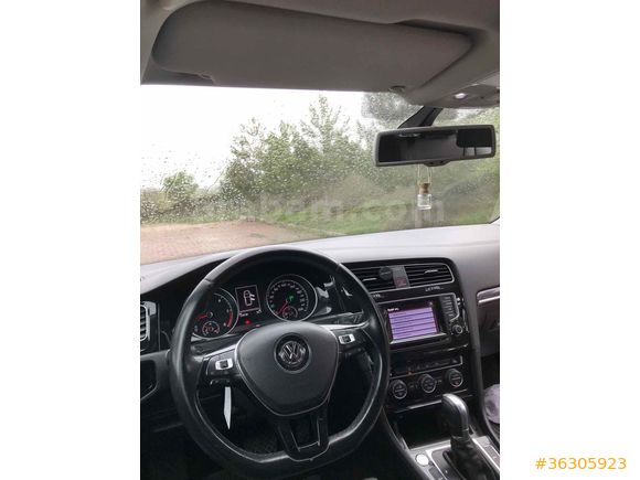 Sahibinden Volkswagen Golf 1.6 TDi BlueMotion Highline 2014 Model MÜAYNE YENİ AKÜ SIFIRDIR  