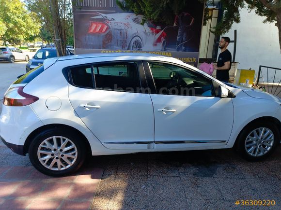 Sahibinden Renault Megane 1.6 Touch Plus 2015 Model