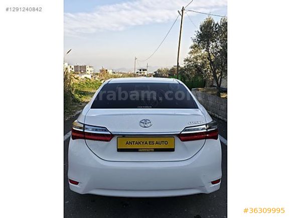*2018 *TOYOTA COROLLA* 166 BİN KMDE* HATASIZ TADINDA*