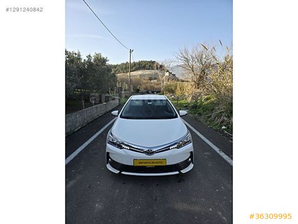 *2018 *TOYOTA COROLLA* 166 BİN KMDE* HATASIZ TADINDA*
