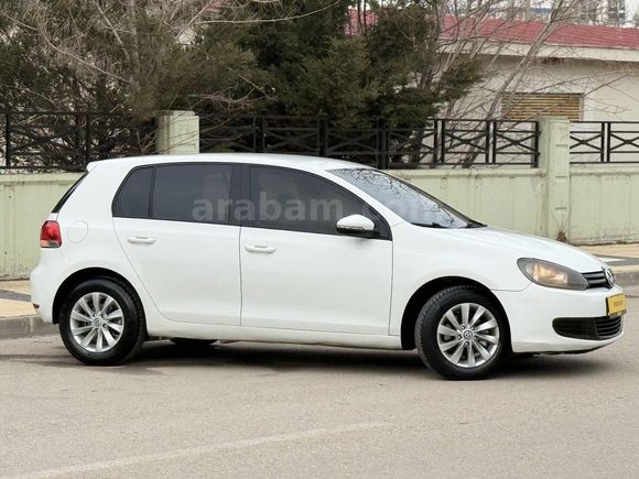 CEVDET AUTO'DEN HATASIZ 2012 WOLKSWAGEN GOLF 1.6 TDI