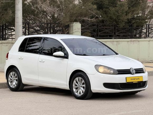 CEVDET AUTO'DEN HATASIZ 2012 WOLKSWAGEN GOLF 1.6 TDI