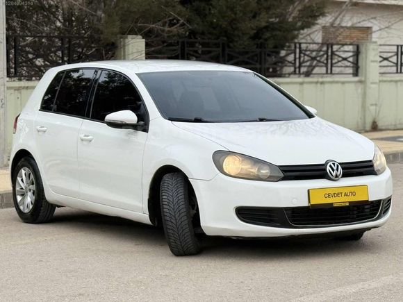 CEVDET AUTO'DEN HATASIZ 2012 WOLKSWAGEN GOLF 1.6 TDI
