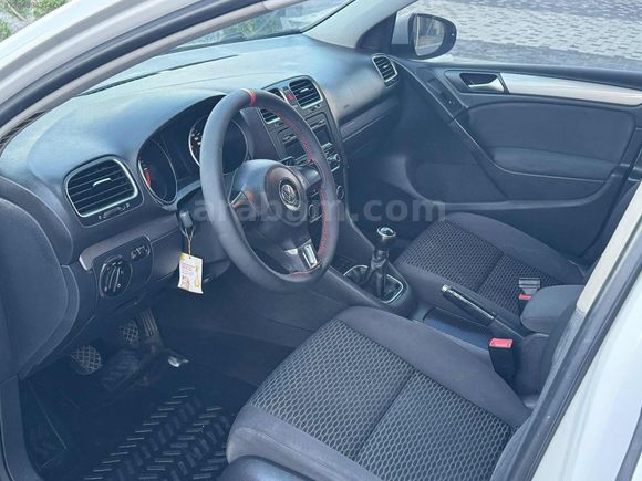 CEVDET AUTO'DEN HATASIZ 2012 WOLKSWAGEN GOLF 1.6 TDI