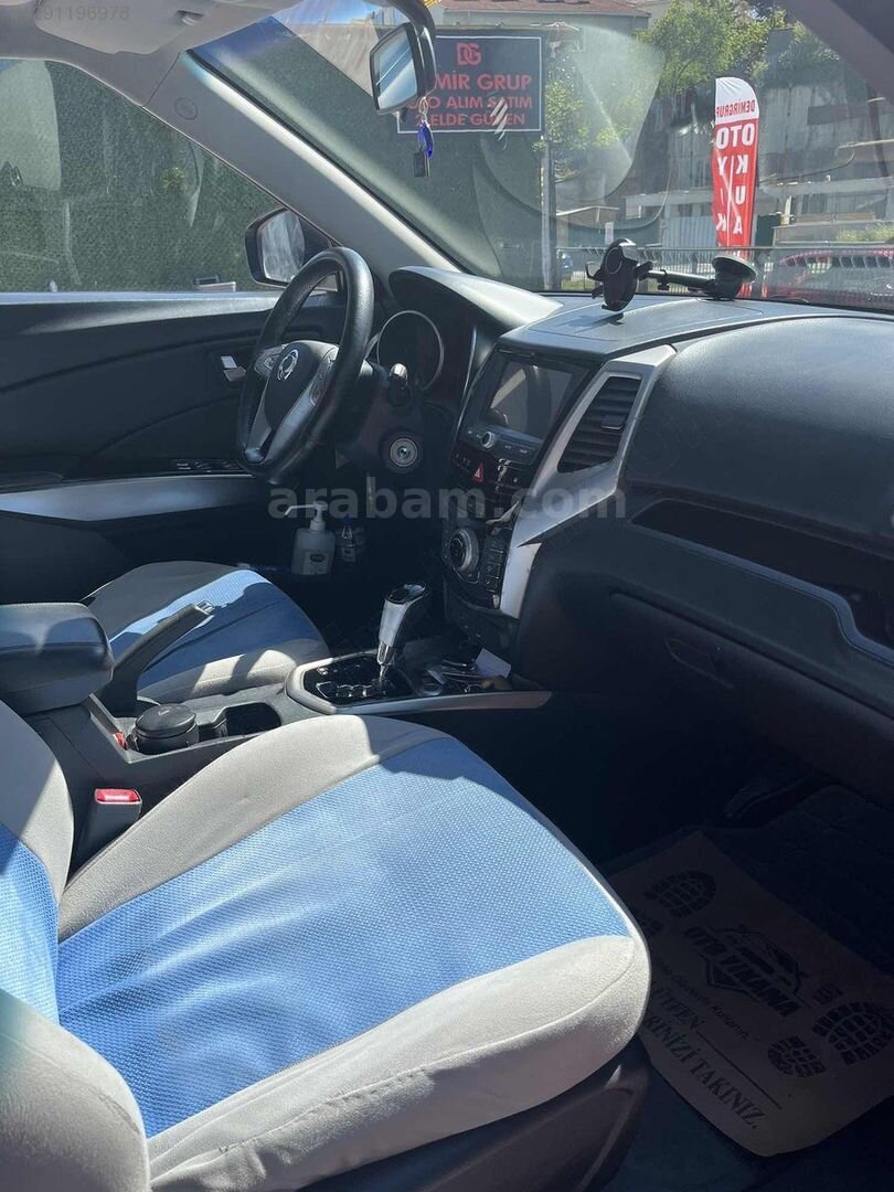Galeriden KGM SsangYong Tivoli 1.6 D Platinum 2016 Model İstanbul 195.000 km Gri 4
