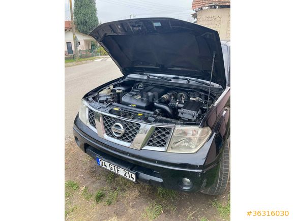 Yeni vizeli Nissan Navara 2.5 D 4x2 LE 2008 Model Kocaeli