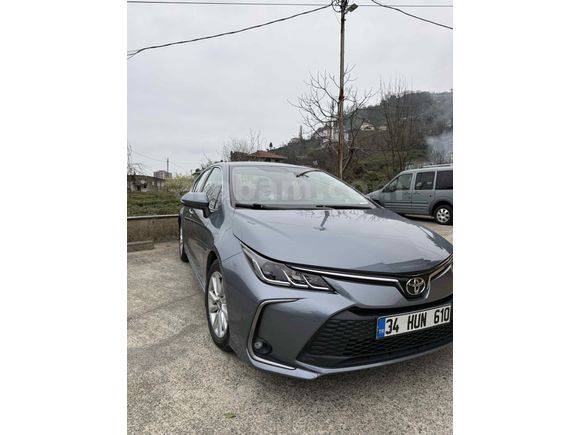 Sahibinden Toyota Corolla 1.5 Dream 2023 Model 