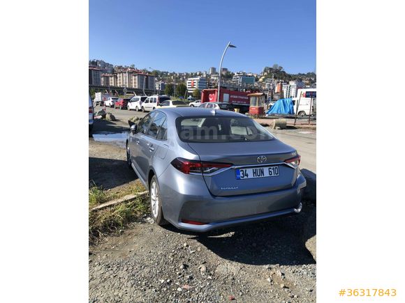 Sahibinden Toyota Corolla 1.5 Dream 2023 Model 
