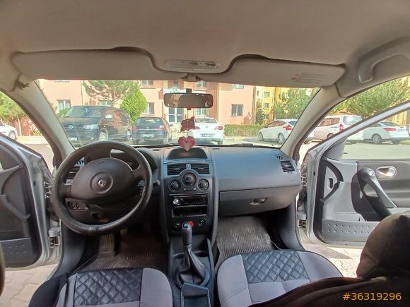Sahibinden Renault Megane 1.4 Authentique 2006 Model