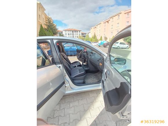 Sahibinden Renault Megane 1.4 Authentique 2006 Model