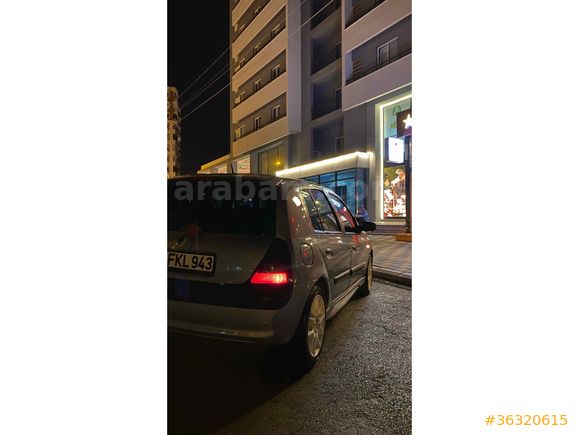 
Sahibinden Renault Clio 1.2 Dynamic 2004  Model 