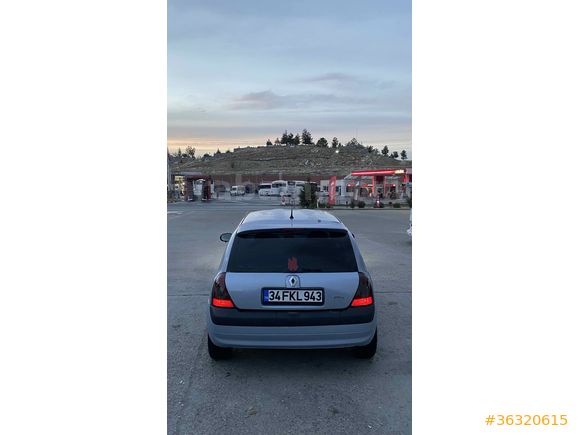 
Sahibinden Renault Clio 1.2 Dynamic 2004  Model 