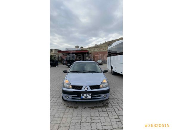 
Sahibinden Renault Clio 1.2 Dynamic 2004  Model 
