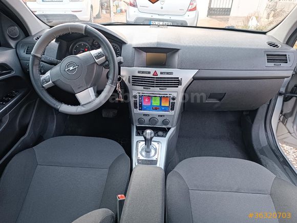 Otomatik Opel Astra 1.3 TDCİ full