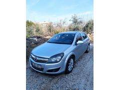 Otomatik Opel Astra 1.3 TDCİ full