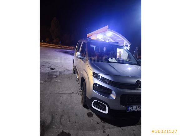 Sahibinden Citroen Berlingo 1.5 BlueHD şhine paket 2020 Model  113.000 km Gri