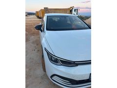 Sigara içilmemiş Sahibinden Volkswagen Golf 1.0 eTSI Life 2023 Model  53000 km Beyaz