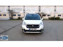 Yetkili Ford Bayinden Zenit Cam Tavanlı