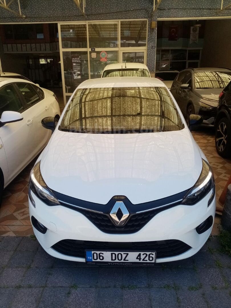GALERİDEN RENAULT CLİO 1.0 TCE TOUCH 2023 MODEL KAYSERİ