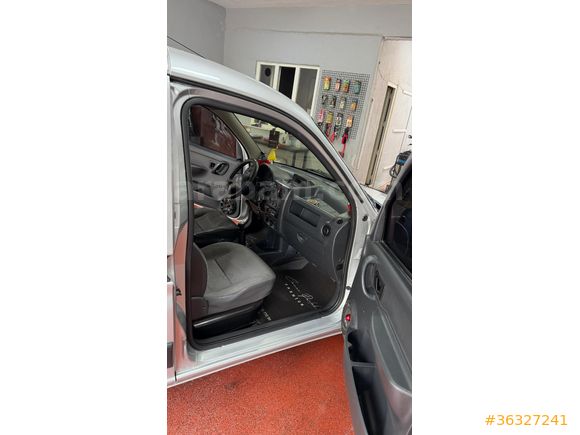 Sahibinden Citroen Berlingo 1.9 D 2006 Model