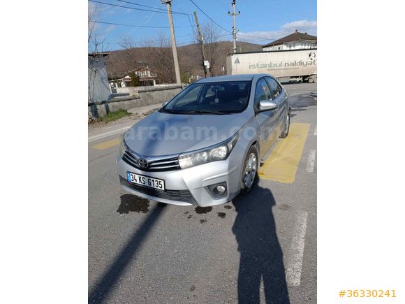 Sahibinden Toyota Corolla 1.4 D-4D Advance 2014 Model  167.000 km Gri (Gümüş)