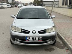 MEMURDAN-DEĞİŞENSİZ-KAPUT TAVAN BAGAJ BOYASIZ- 2009 MEGANE 2 DİZEL