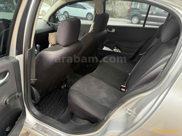 MEMURDAN-DEĞİŞENSİZ-KAPUT TAVAN BAGAJ BOYASIZ- 2009 MEGANE 2 DİZEL