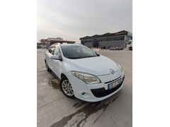 Sahibinden Renault Megane 1.5 dCi Sport Tourer Privilege 2011 Model