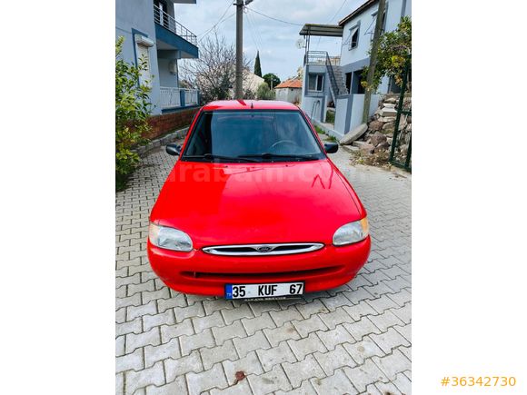 Sahibinden Ford Escort 1.6 CLX 1999 Model