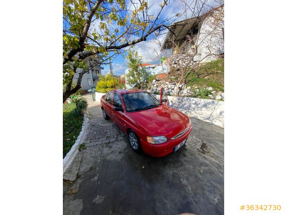 Sahibinden Ford Escort 1.6 CLX 1999 Model