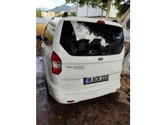 Sahibinden Ford Tourneo Courier 1.6 TDCi Black Line 2017 Model  224 km Beyaz