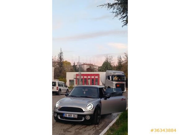 YENİ VİZELİ 2010 MODEL MİNİ COOPER