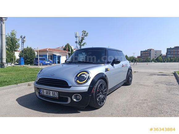YENİ VİZELİ 2010 MODEL MİNİ COOPER