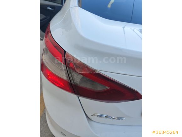 Sağlıkçıdan Düşük KM Temiz Bakımlı Focus Sadece Mesaj