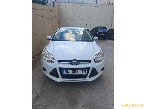 Sağlıkçıdan Düşük KM Temiz Bakımlı Focus Sadece Mesaj