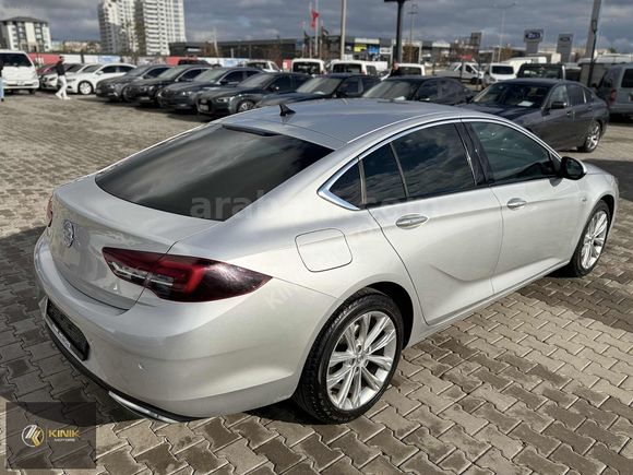 KINIK | İNSİGNİA 1.5 DİZEL OTOMATİK ŞRT TKP HYLT EKRN KK12TK