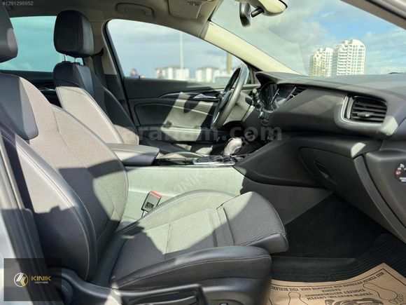 KINIK | İNSİGNİA 1.5 DİZEL OTOMATİK ŞRT TKP HYLT EKRN KK12TK