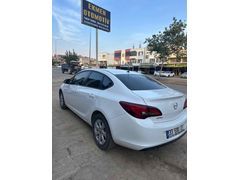 Sahibinden Opel Astra 1.6 Edition 2017 Model  92.000 km Beyaz