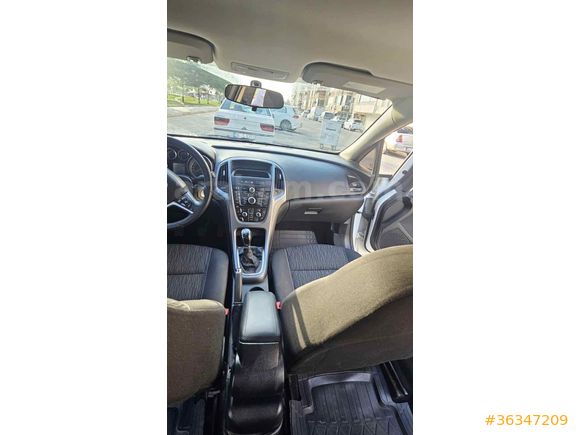 Sahibinden Opel Astra 1.6 Edition 2017 Model  92.000 km Beyaz