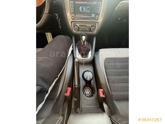 Sahibinden Volkswagen Jetta 1.6 TDi Highline 2011 Model Sakarya 235.000 km Gri (metalik)