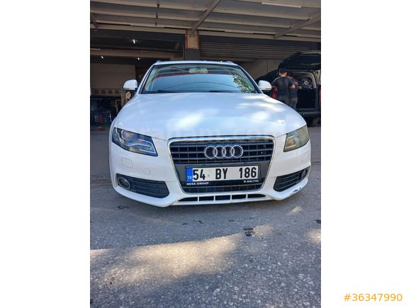 Sahibinden Audi A4 Sedan 2.0 TDI 2009 Model  437.220 km Beyaz
