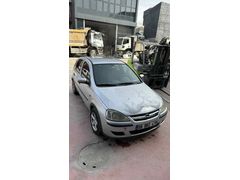 Sahibinden Opel Corsa 1.3 CDTI Essentia 2004 Model  247.080 km Gri (Gümüş)
