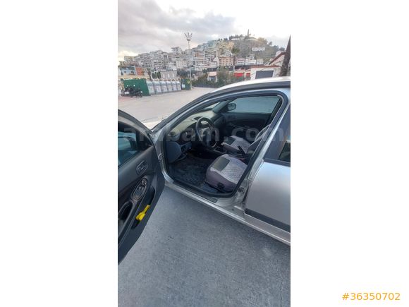 Sahibinden Nissan Almera 1.5 Visia 2006 Model