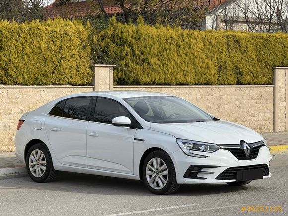 Sahibinden Renault Megane 1.3 TCe Joy 2021 Model 