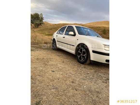 Sahibinden Volkswagen Bora 1.6 Trendline 2001 Model